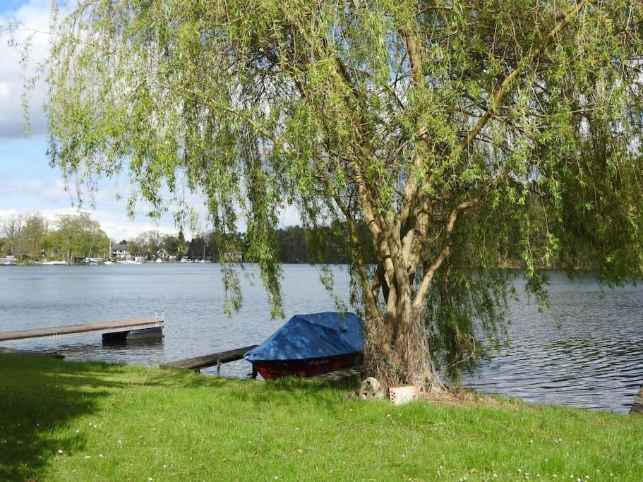 Dachwohnung Mit Wasserblick Und Eigenem Bootssteg Berlín Exteriér fotografie